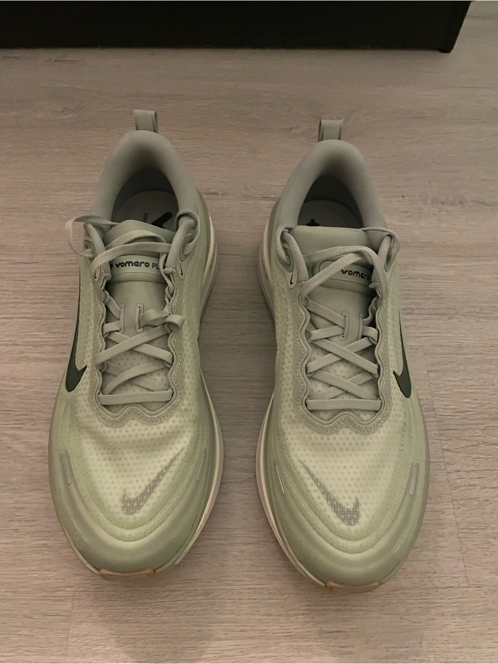 Nike Men's Vomero Plus